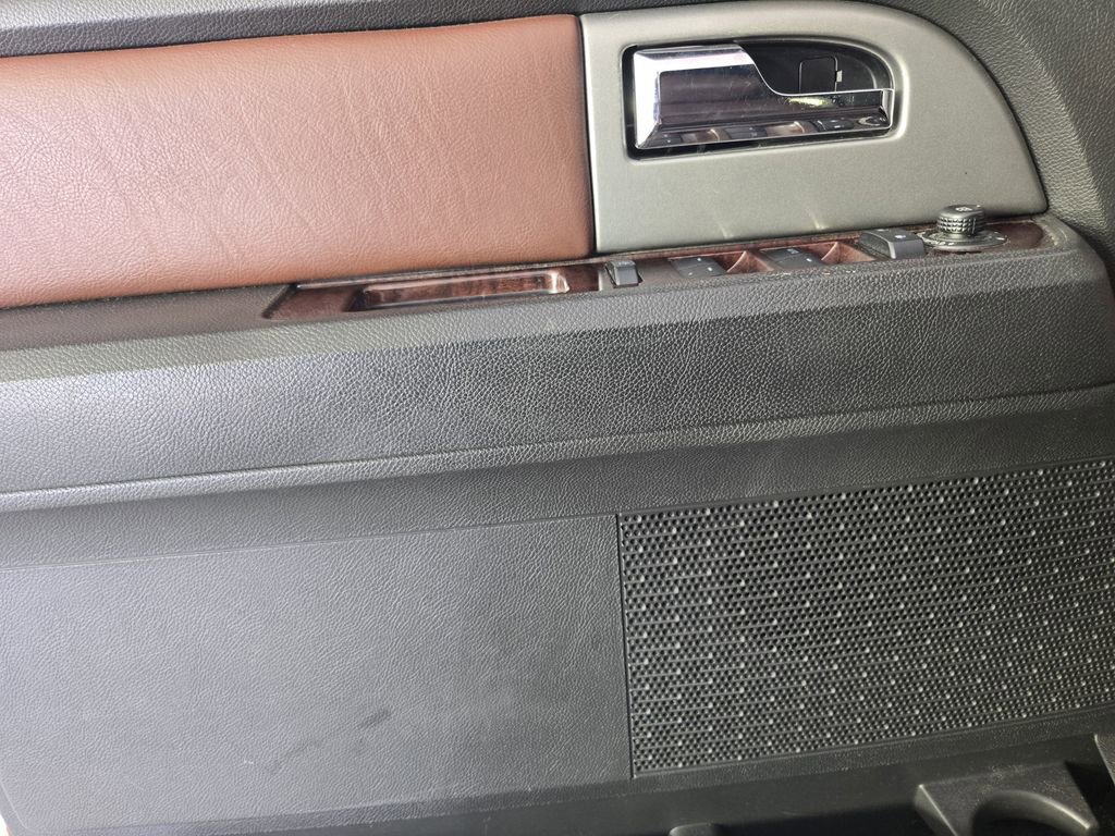 Used 2014 Ford Expedition King Ranch image 24