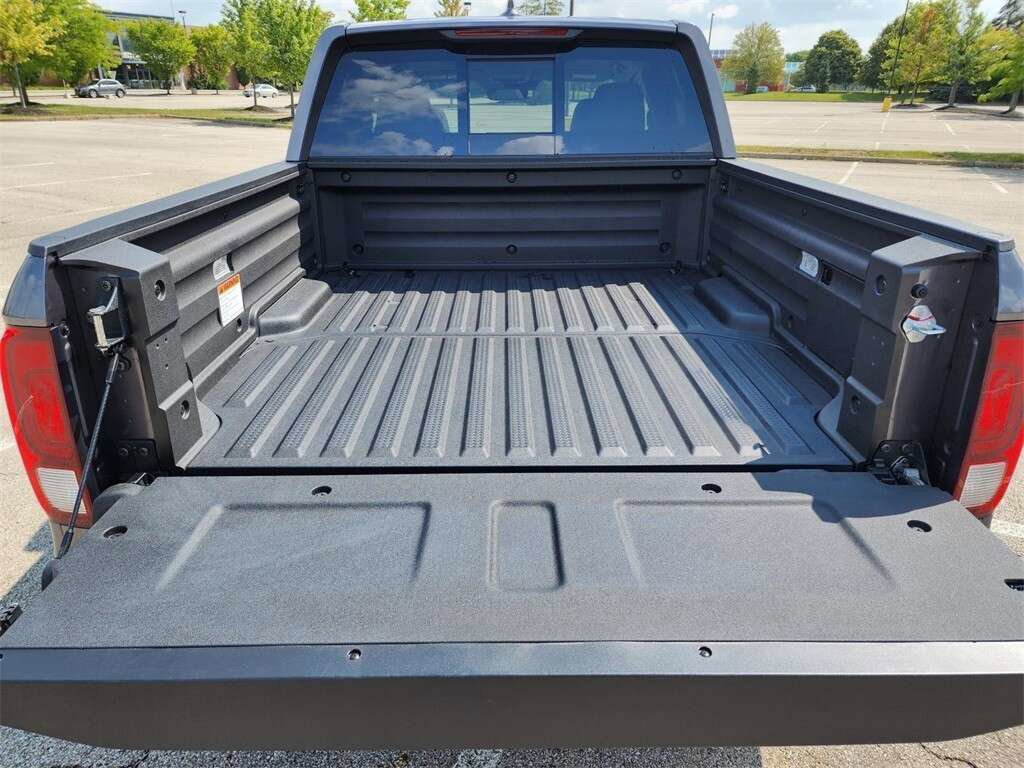 Used 2023 Honda Ridgeline RTL image 16