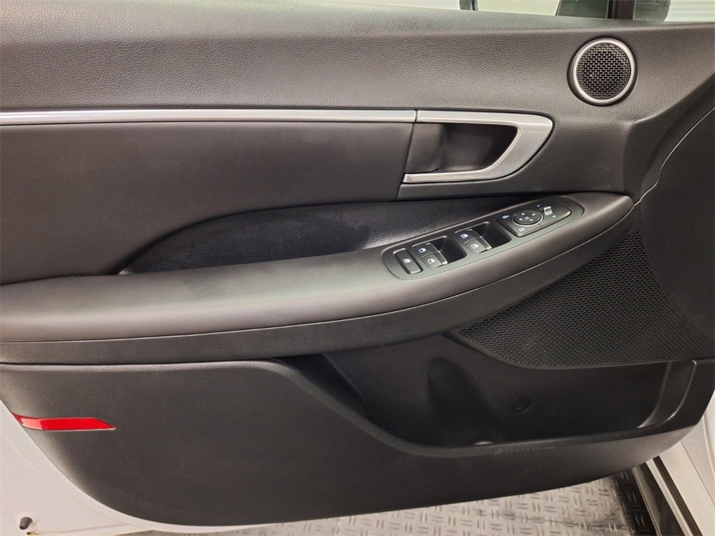 Used 2022 Hyundai Sonata SEL w/ Cargo Package image 30