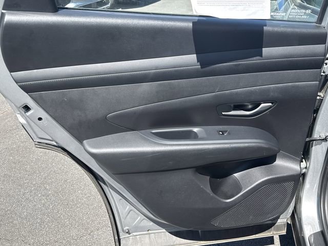 Certified 2025 Hyundai Tucson SE image 21