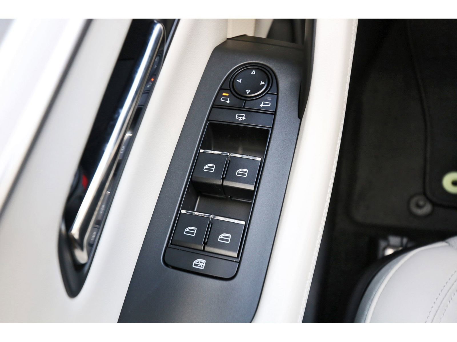 Used 2026 MAZDA CX-90 3.3 Turbo S w/ Premium Package image 24