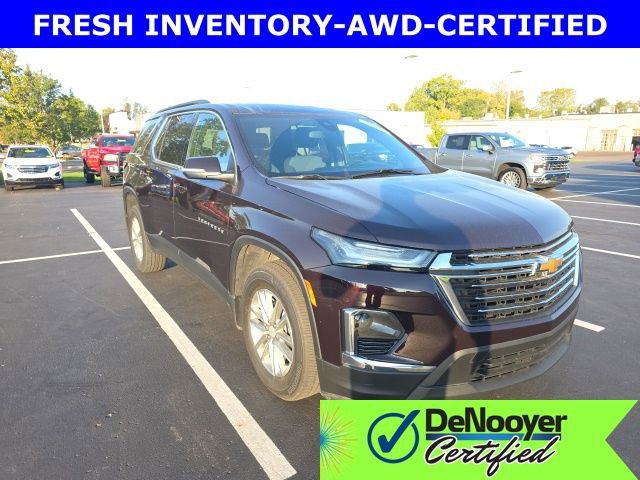 Used 2022 Chevrolet Traverse LT w/ LPO, Floor Liner Package image 23