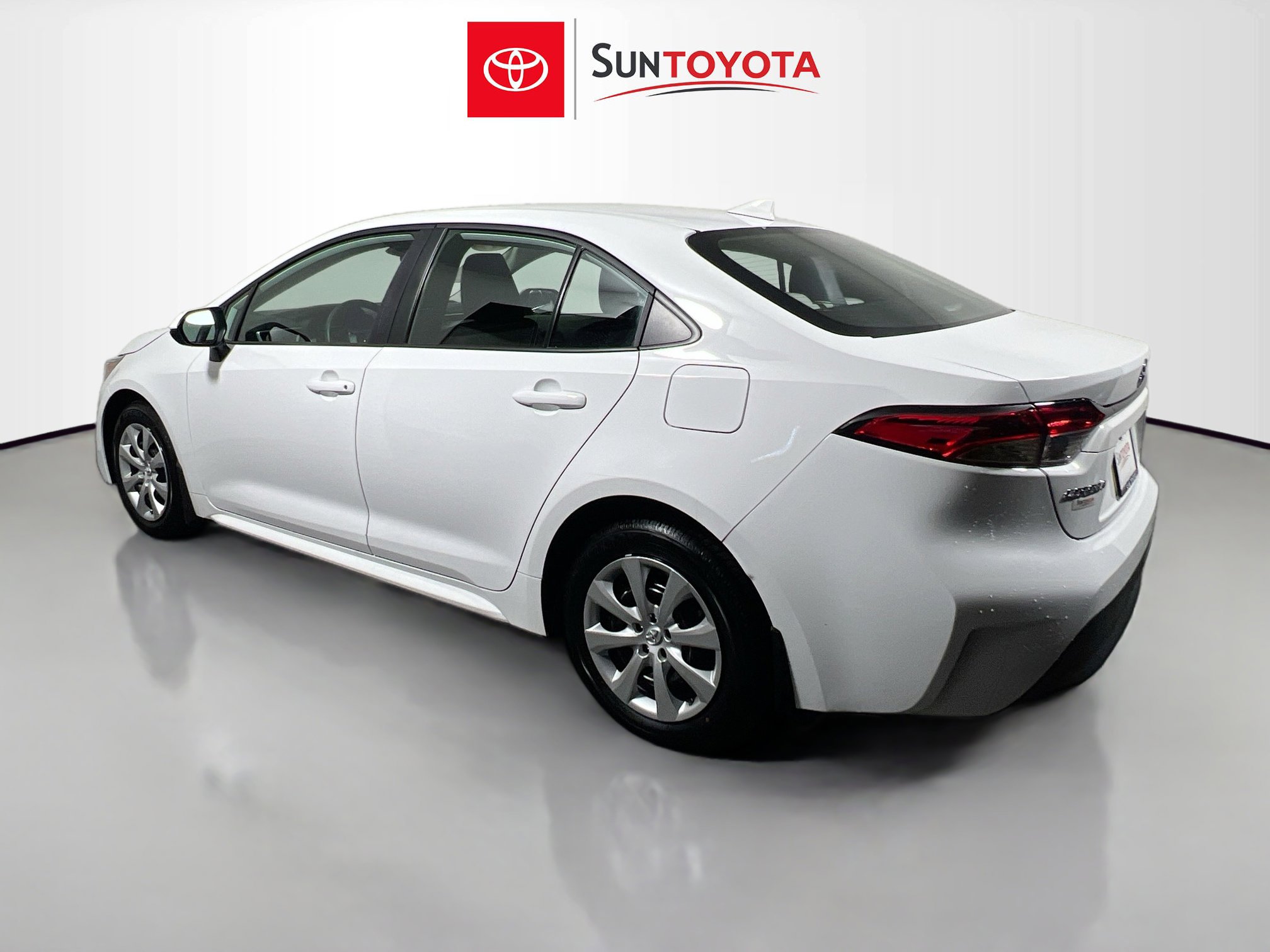 Used 2025 Toyota Corolla LE image 6