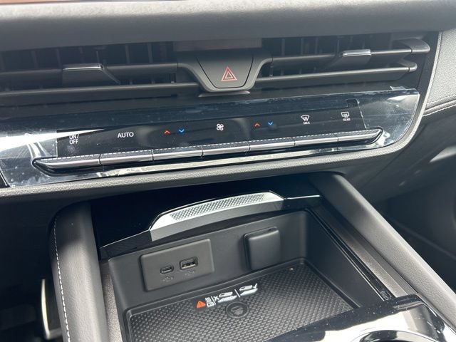 New 2026 Buick Envision Sport Touring AWD/4WD image 22