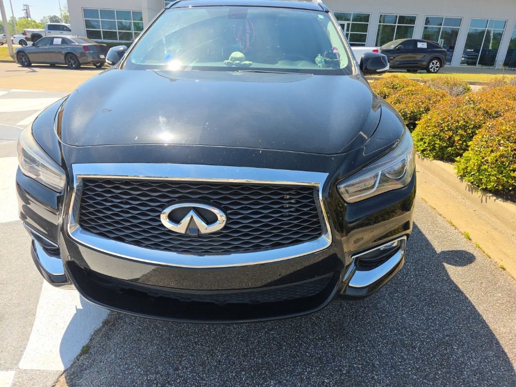Used 2017 INFINITI QX60 AWD w/ Premium Plus Package image 4