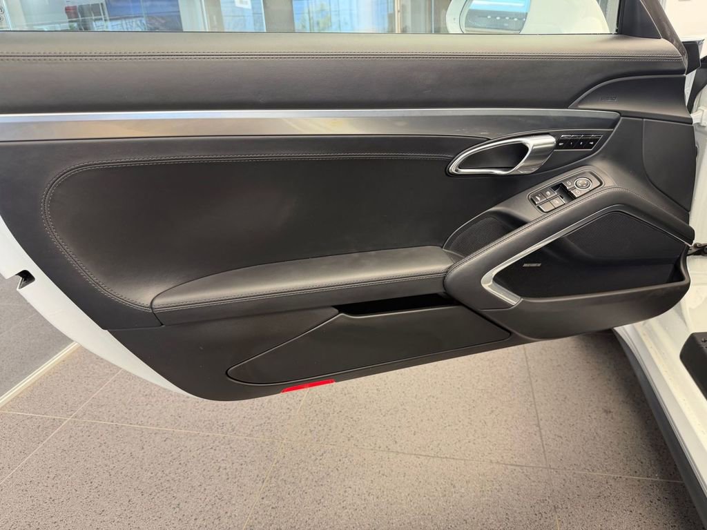 Certified 2014 Porsche 911 Turbo AWD/4WD image 22