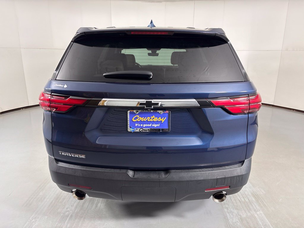 Used 2022 Chevrolet Traverse LS FWD image 8