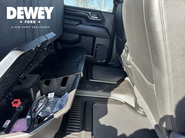 Used 2024 GMC Sierra 2500 AT4 w/ AT4 Premium Plus Package image 34