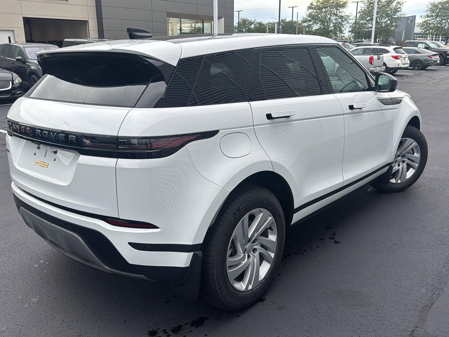 New 2026 Land Rover Range Rover Evoque S AWD/4WD image 5