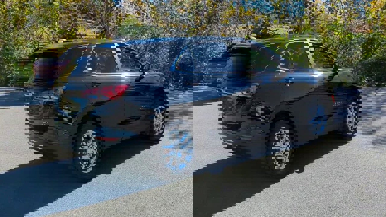 Used 2022 Chevrolet Equinox LT image 50