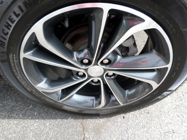 Used 2020 Buick Encore GX Select image 36