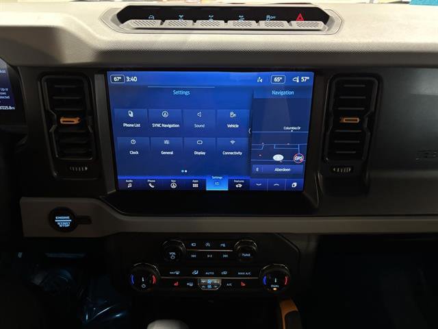 Used 2022 Ford Bronco Badlands w/ Sasquatch Package image 10