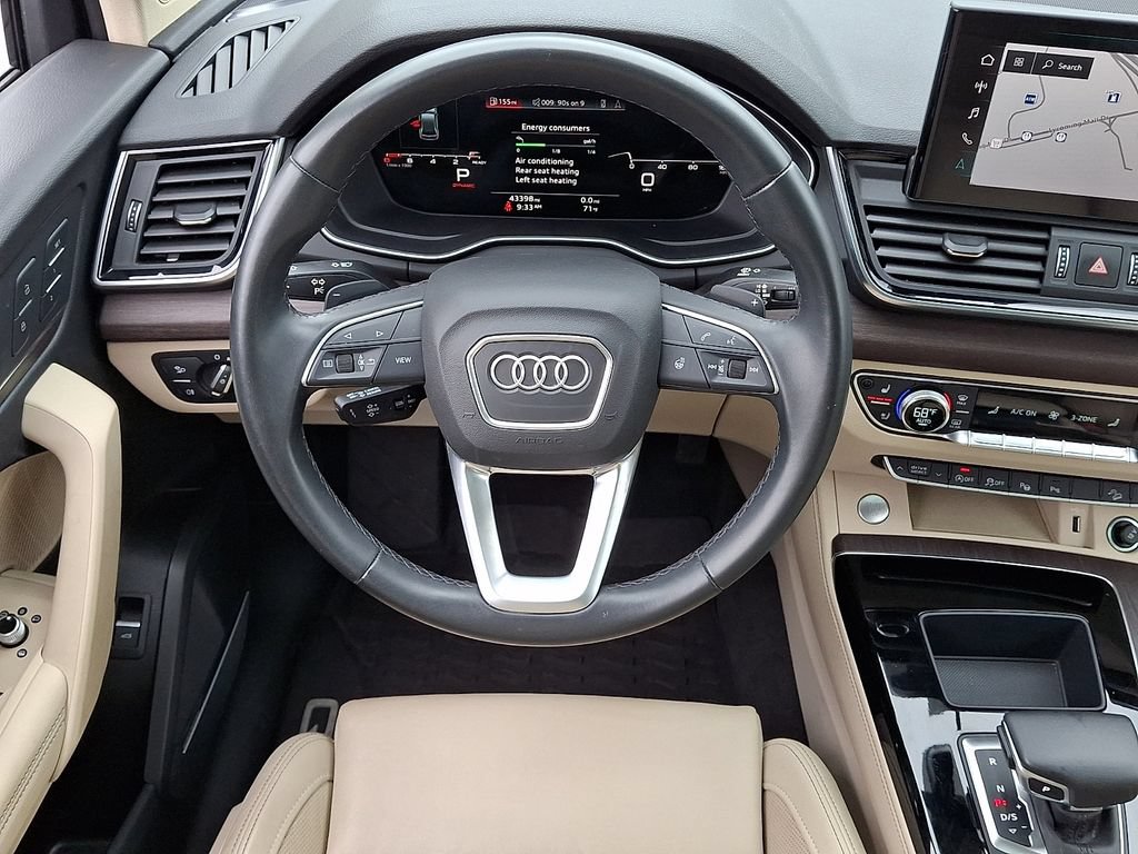Used 2021 Audi Q5 Prestige w/ Prestige Package AWD/4WD image 2