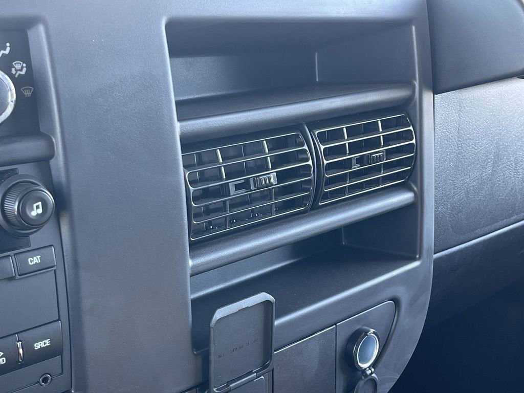 New 2025 GMC Savana 2500 Extended w/ Driver Convenience Package image 21