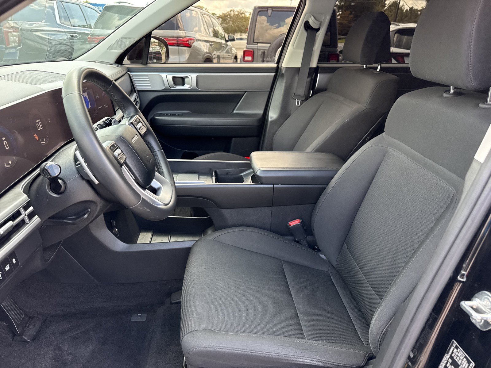 Certified 2024 Hyundai Santa Fe SE AWD/4WD image 11