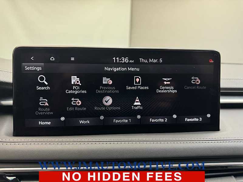 Used 2023 Genesis G70 2.0T image 25