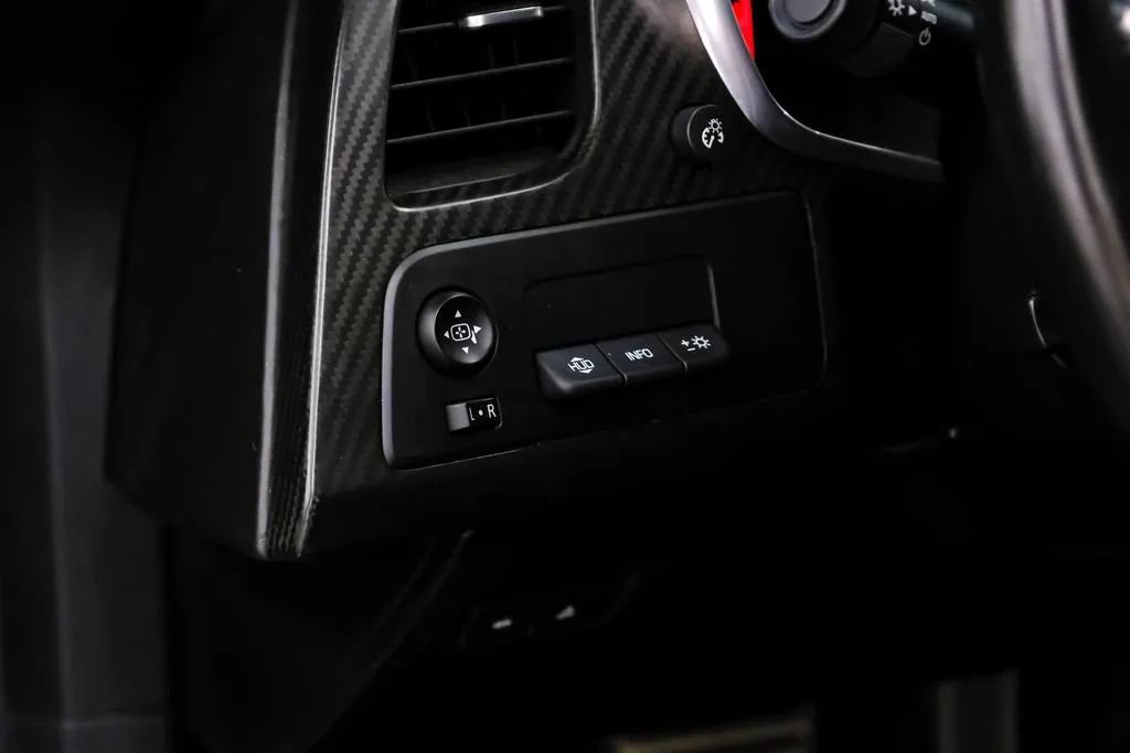 Used 2017 Chevrolet Corvette Grand Sport RWD image 36