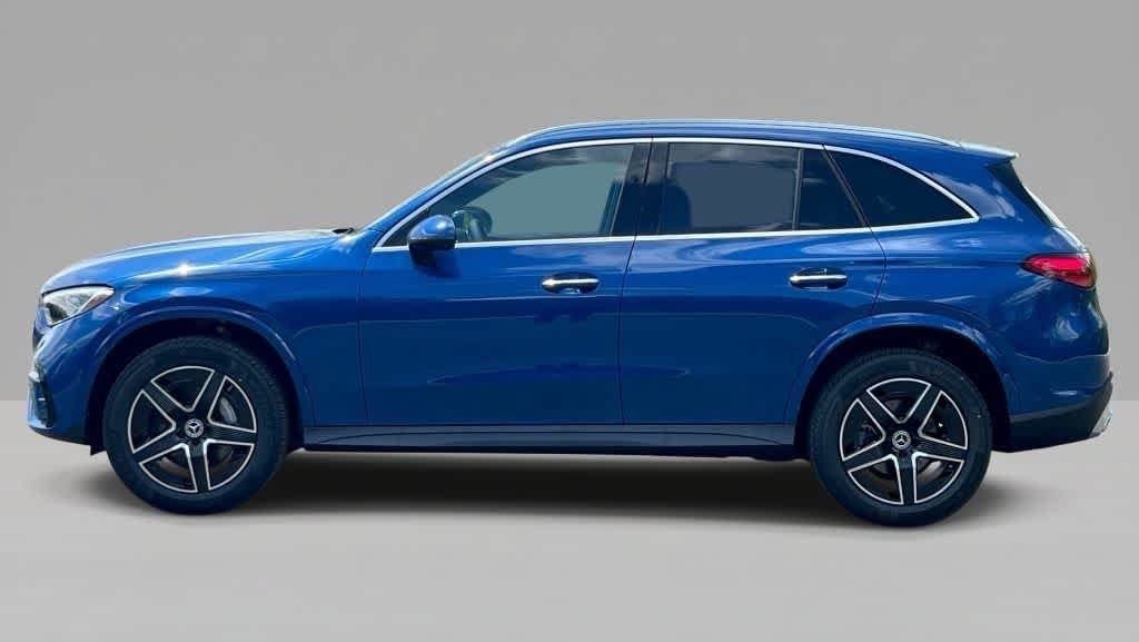 New 2026 Mercedes-Benz GLC 300 4MATIC image 2