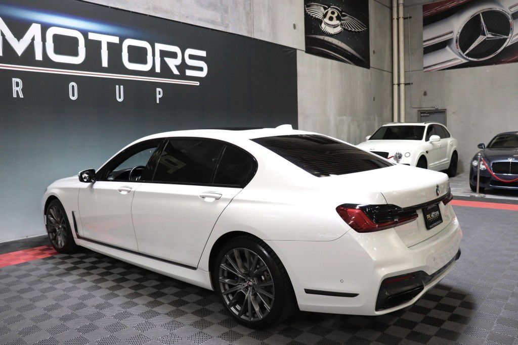 Used 2020 BMW 750i xDrive w/ Executive Package AWD/4WD image 5