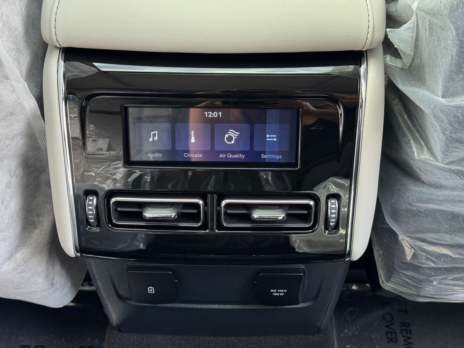 Used 2026 Lincoln Aviator AWD image 35