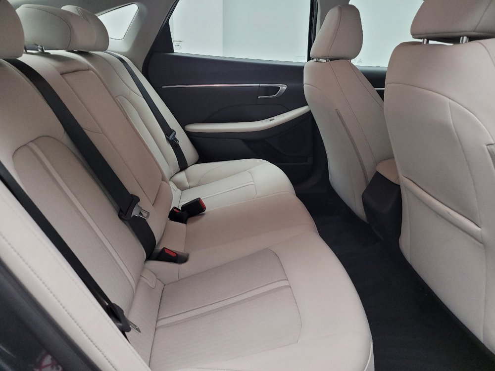 Used 2022 Hyundai Sonata SEL FWD image 19