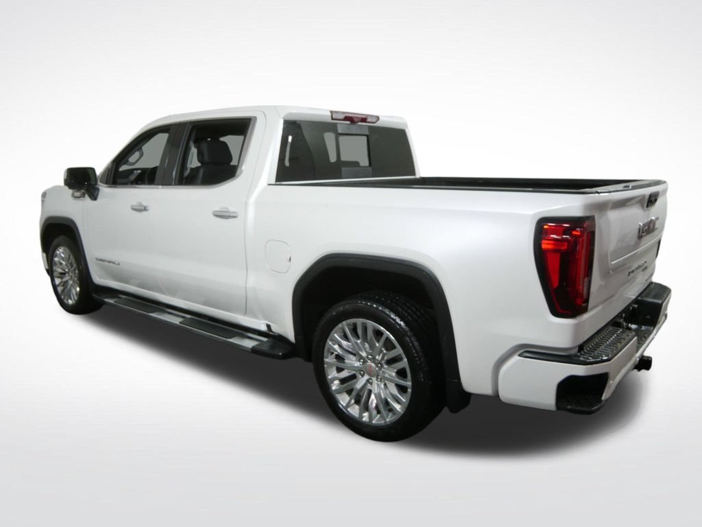 Used 2024 GMC Sierra 1500 Denali w/ Technology Package AWD/4WD image 6