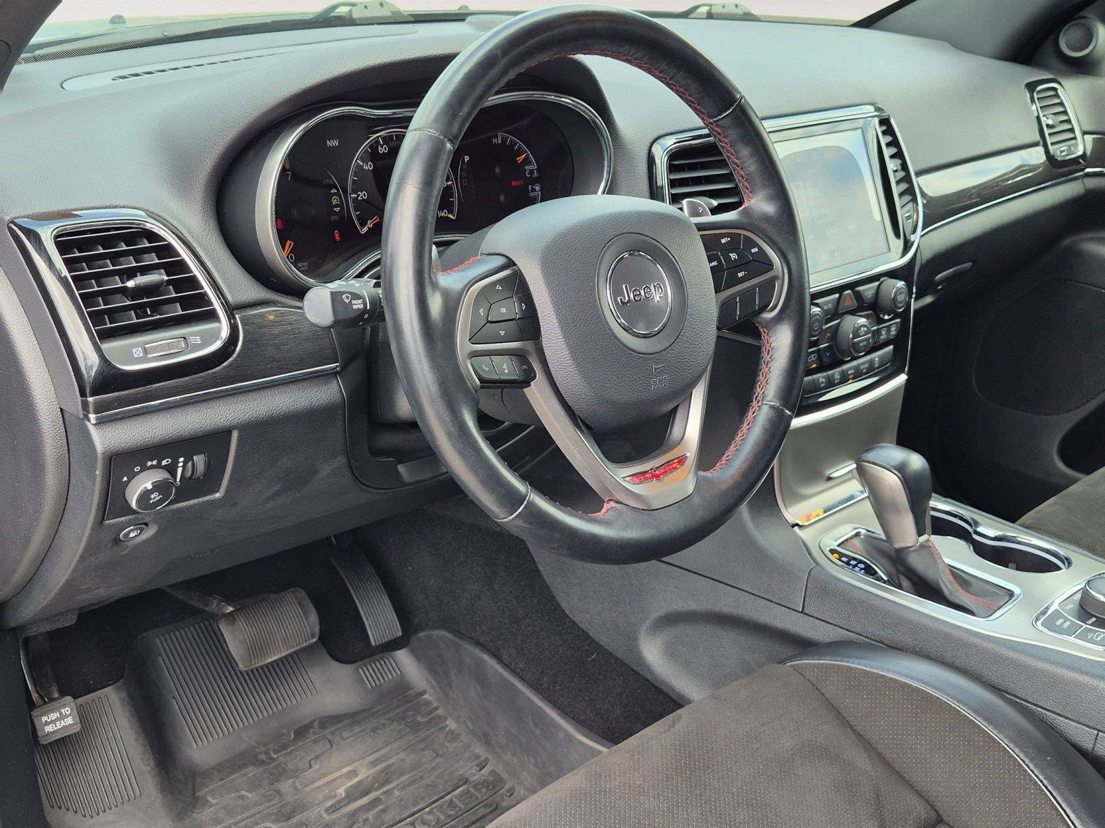 Used 2020 Jeep Grand Cherokee Trailhawk AWD/4WD image 37