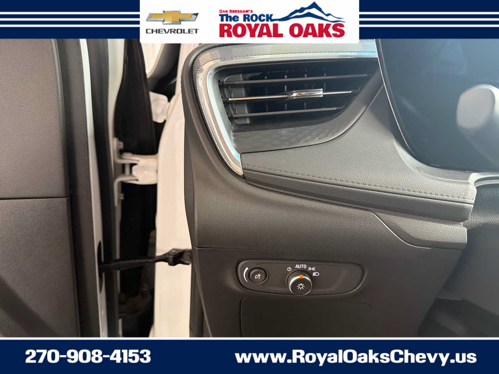 Used 2024 Buick Encore GX Sport Touring FWD image 23