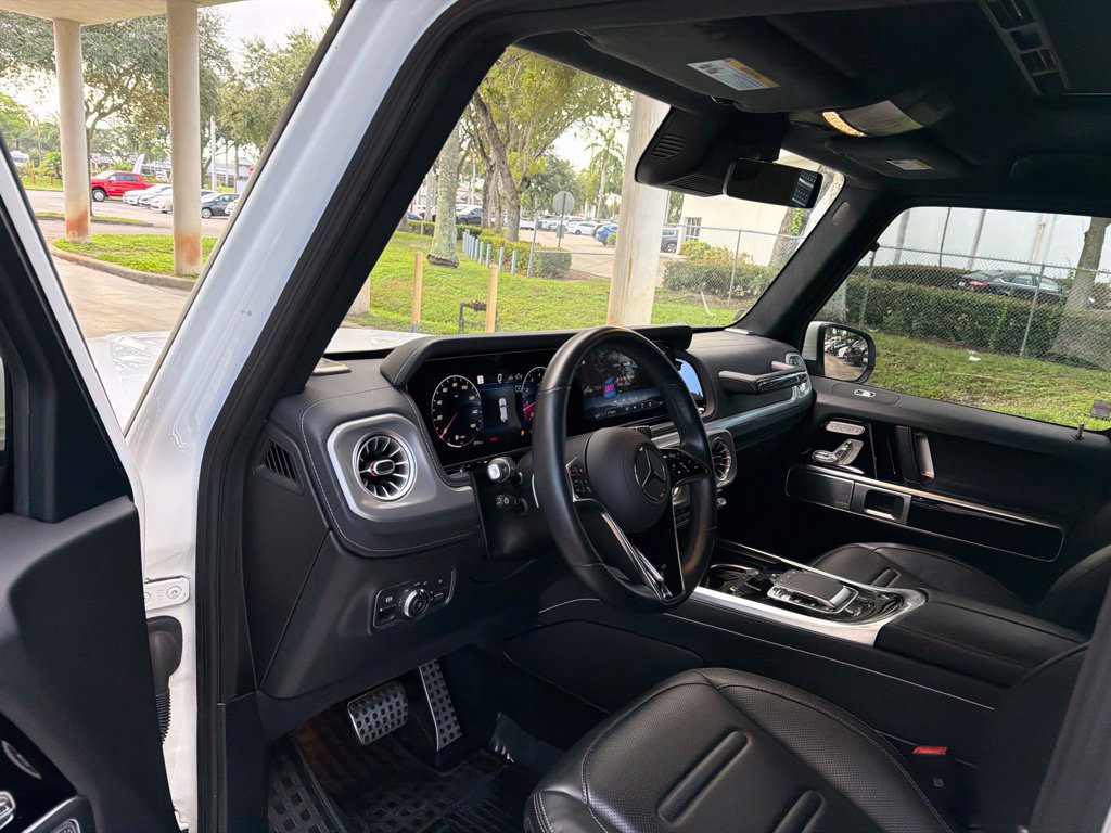 Used 2025 Mercedes-Benz G 550 image 6