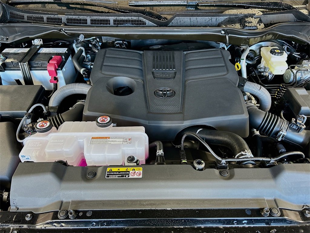 New 2026 Toyota Tundra SR5 image 8