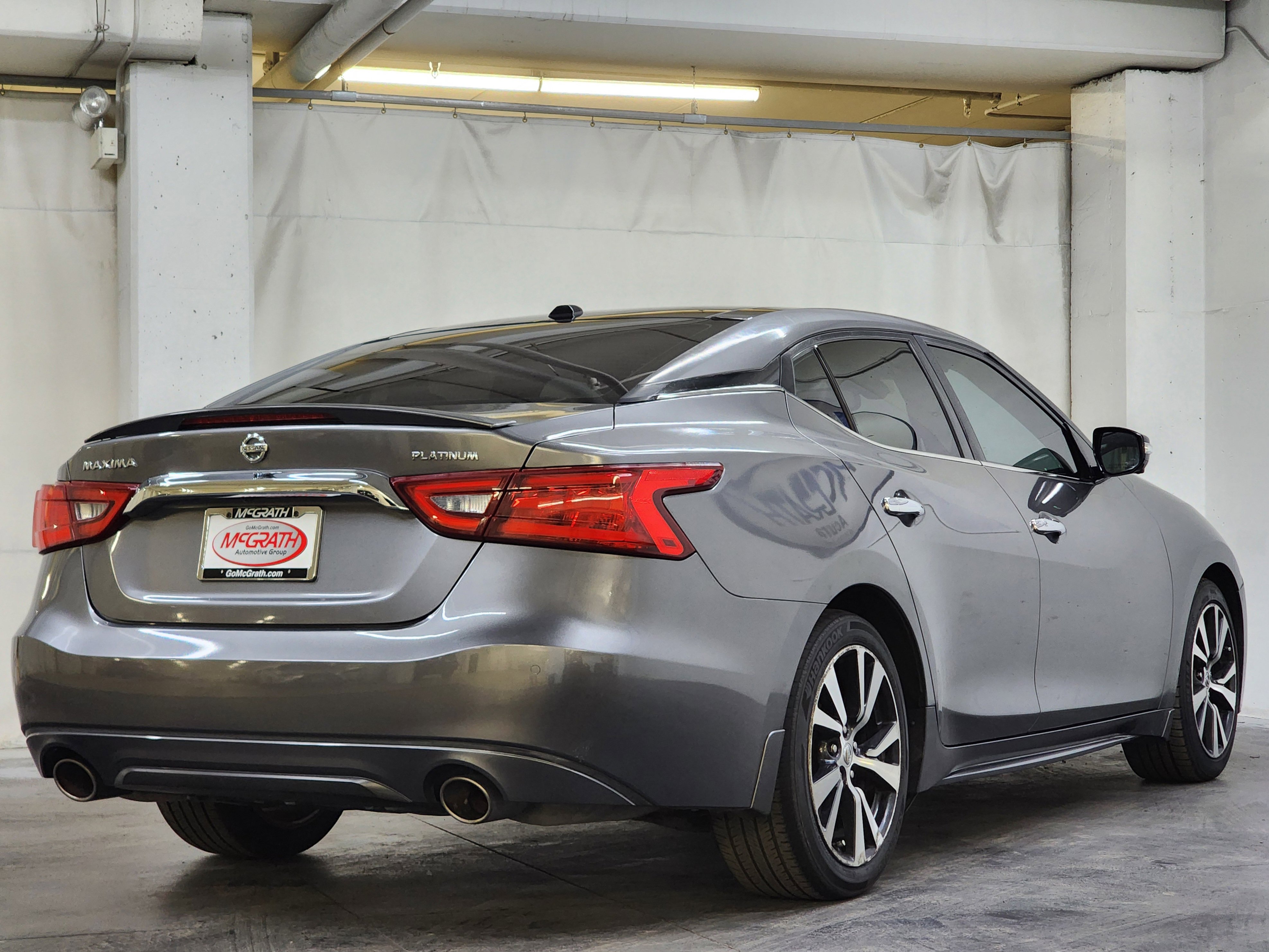 Used 2016 Nissan Maxima Platinum image 5