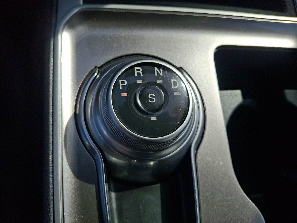 Used 2024 Ford Edge SEL AWD/4WD image 14