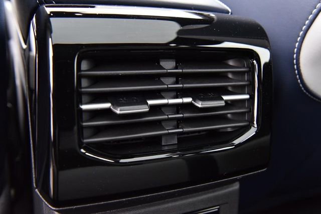 New 2025 Volkswagen ID.4 Pro S Plus image 21