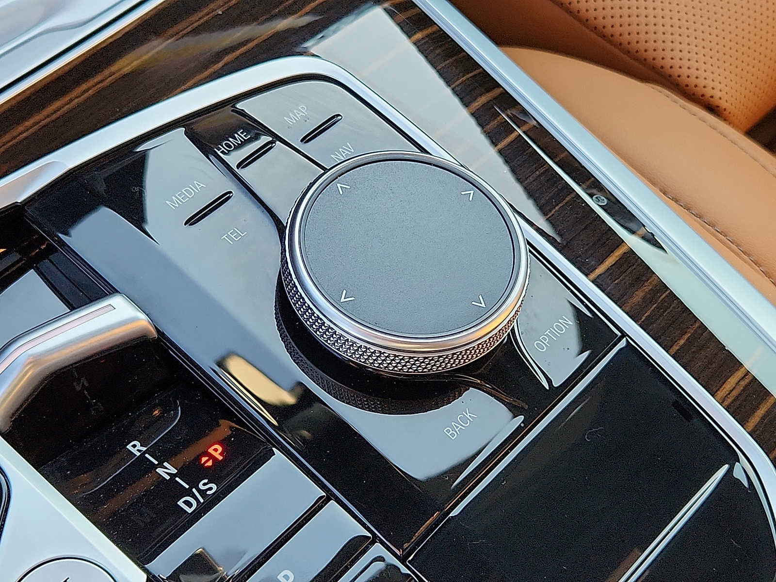 Used 2026 BMW X5 xDrive40i w/ Premium Package image 24