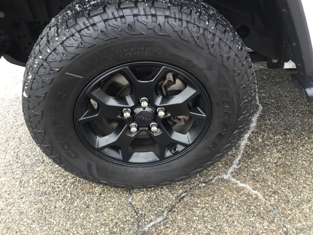 Used 2019 Jeep Wrangler Unlimited Sahara w/ Quick Order Package 24M Moab image 10