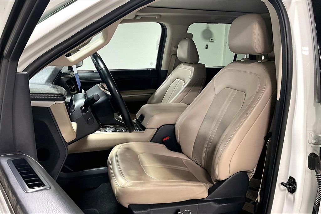 Used 2023 Ford Expedition Max Limited AWD/4WD image 33