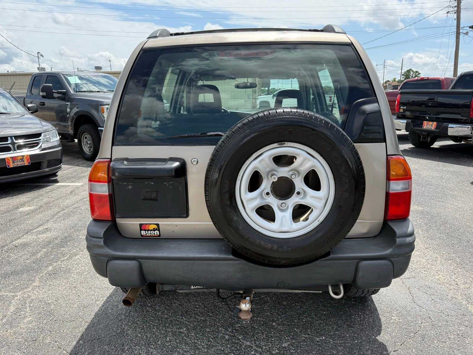 Used 2002 Chevrolet Tracker 4WD w/ Preferred Equipment Group image 4
