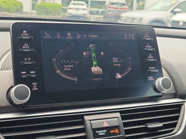 Used 2018 Honda Accord EX image 23