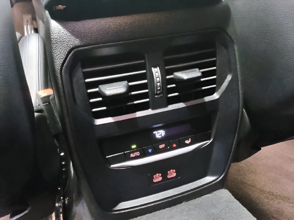 Used 2023 BMW M340i xDrive AWD/4WD image 19