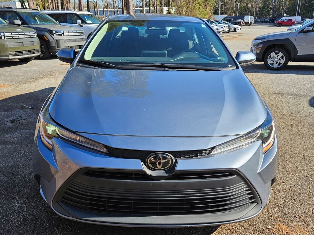Used 2024 Toyota Corolla LE image 2