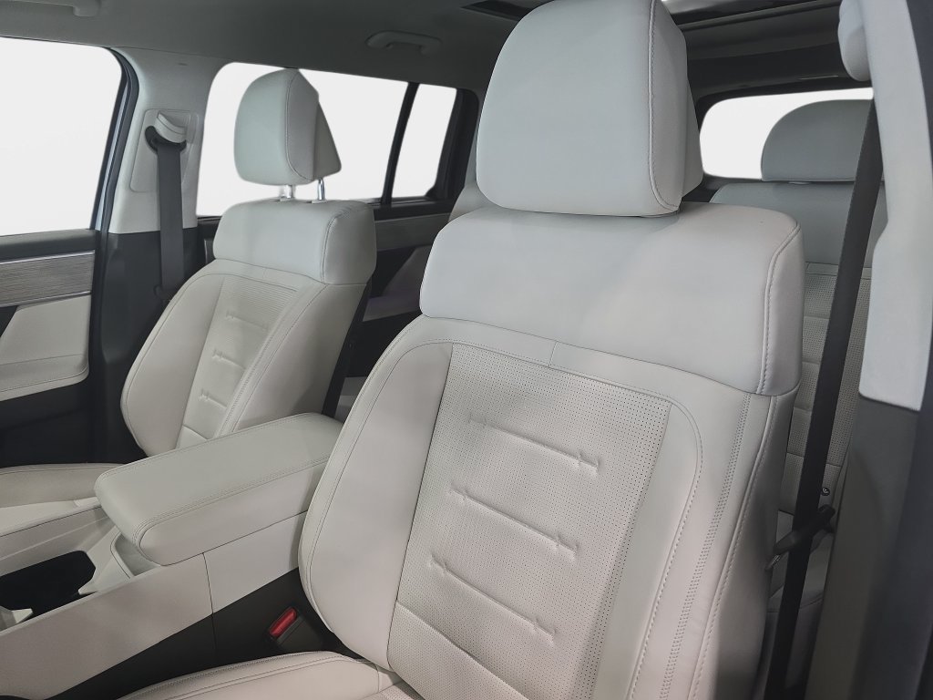 Used 2024 Hyundai Santa Fe Calligraphy AWD/4WD image 22