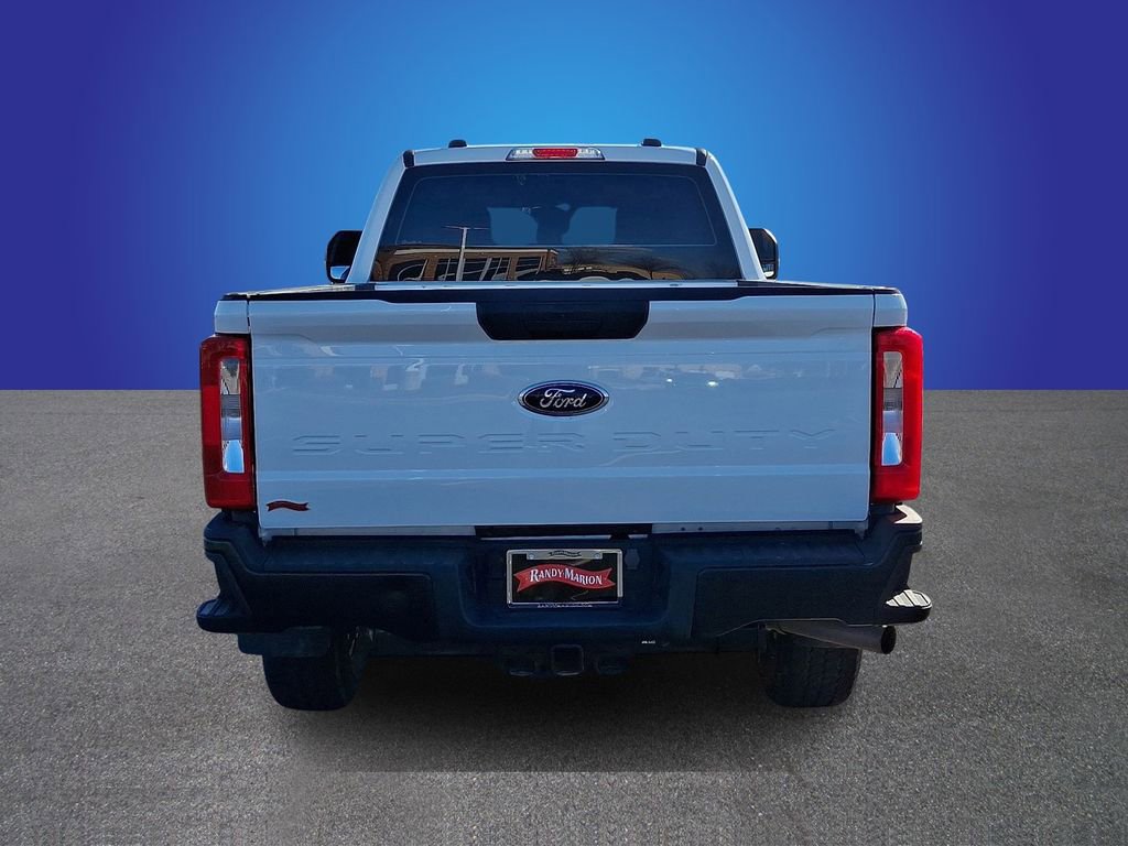 Used 2024 Ford F350 XL w/ FX4 Off-Road Package image 5