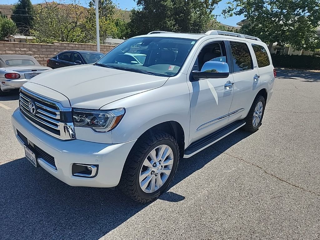 Used 2019 Toyota Sequoia Platinum AWD/4WD image 1