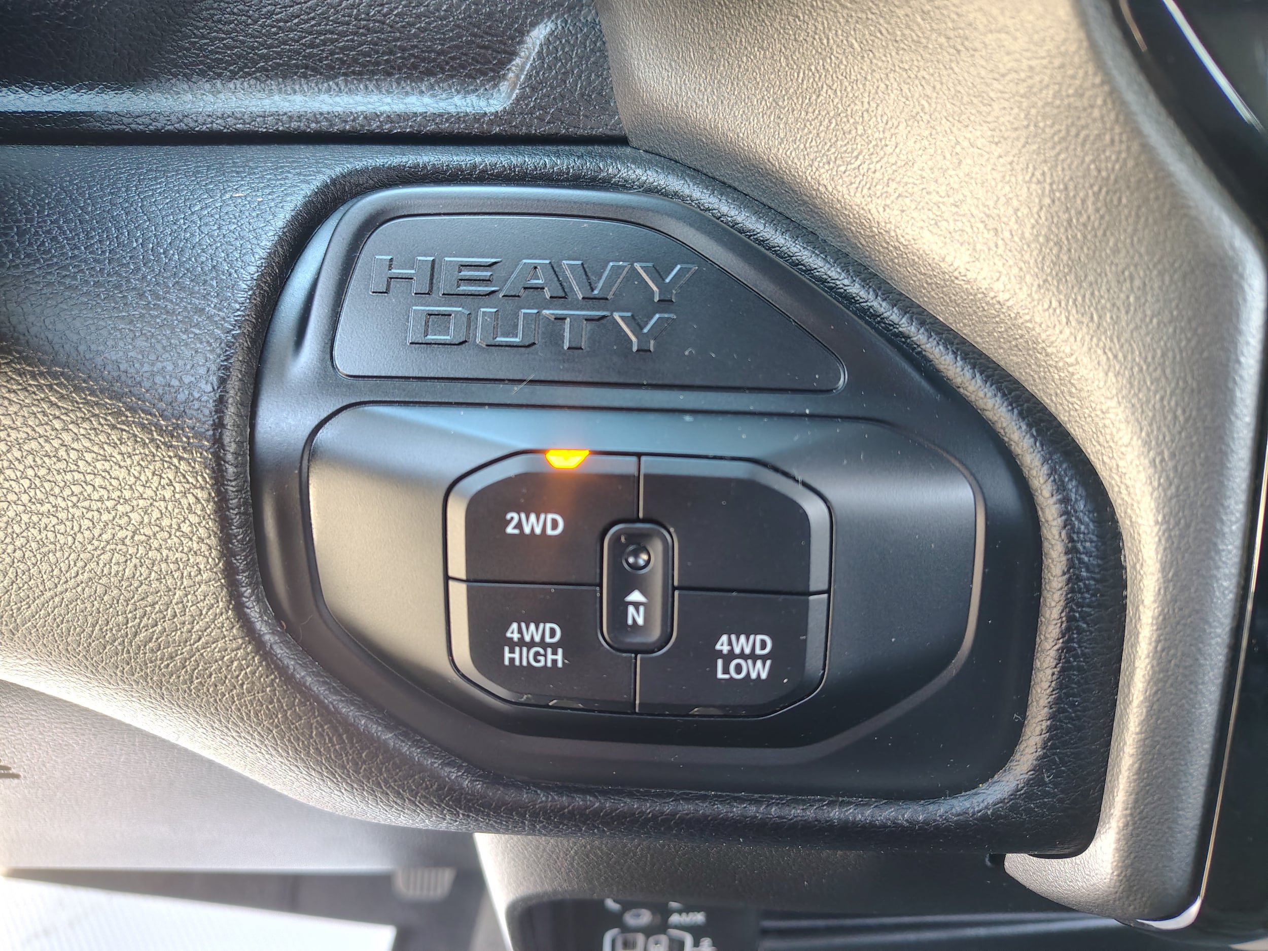 Certified 2025 RAM 2500 Big Horn AWD/4WD image 34