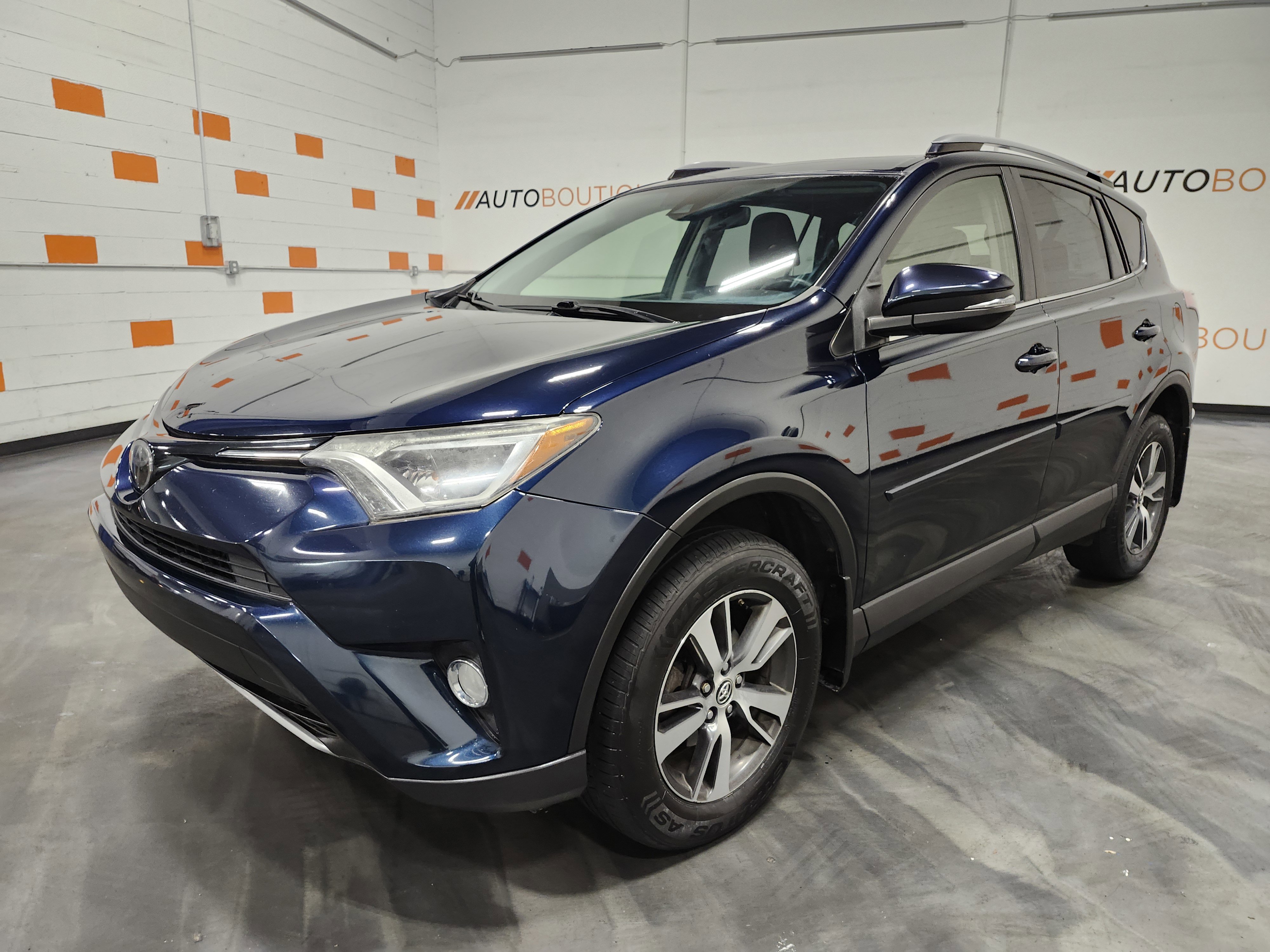 Used 2018 Toyota RAV4 XLE w/ Plus Extra Value Package image 12