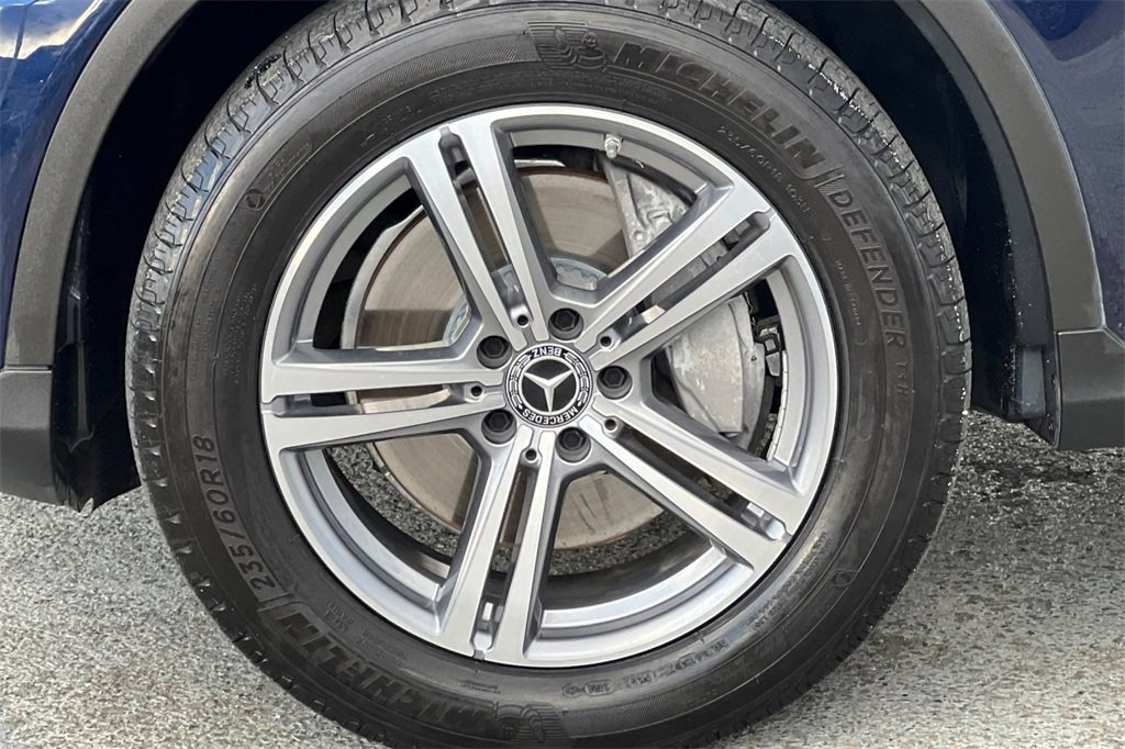 Used 2021 Mercedes-Benz GLC 300 GLC 300 image 26