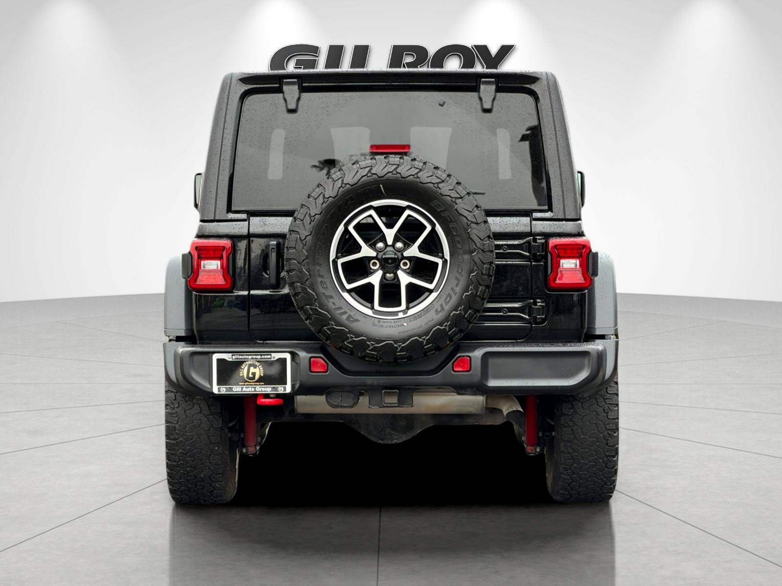 Used 2025 Jeep Wrangler Unlimited Rubicon AWD/4WD image 5