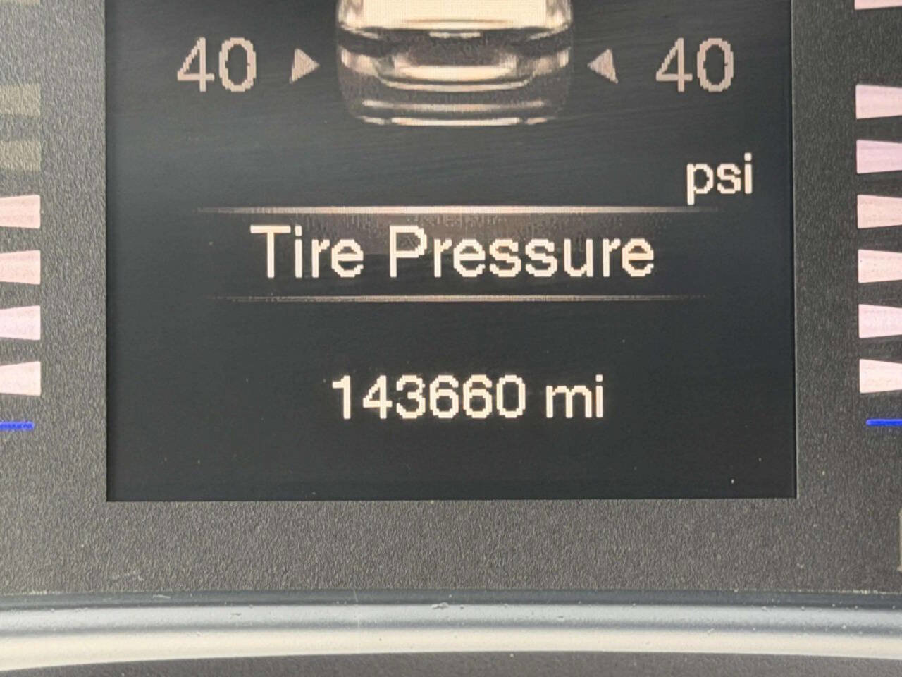 Used 2016 Chrysler 200 S w/ Comfort Group image 33