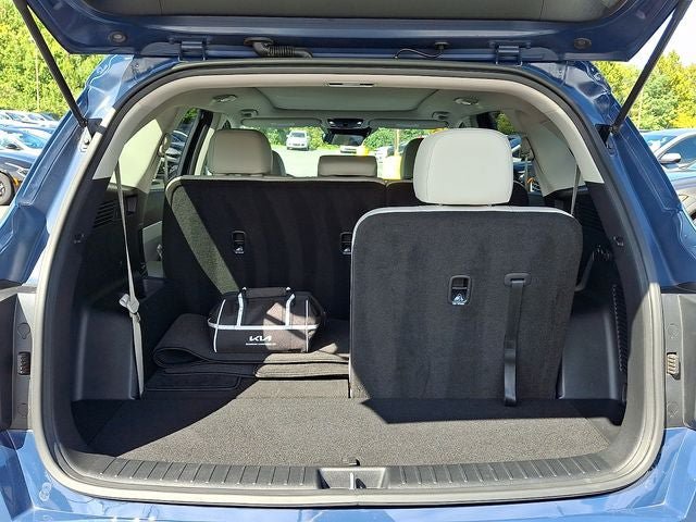 Certified 2025 Kia Sorento S w/ Panoramic Sunroof Package FWD image 29