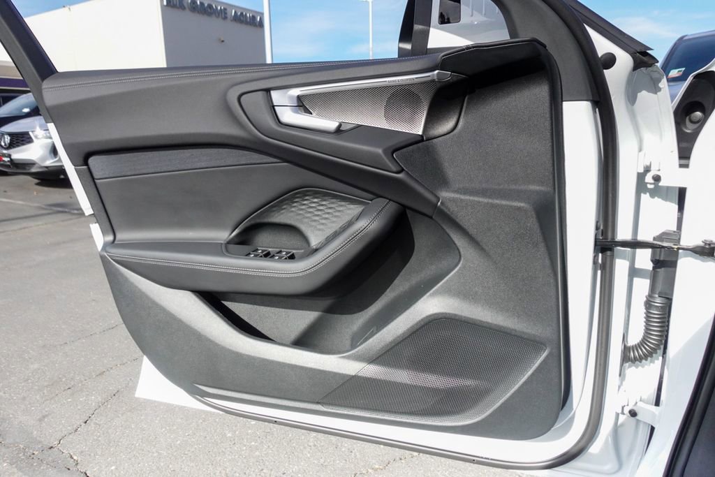 Used 2025 Audi A5 2.0T Premium Plus w/ Premium Plus image 21